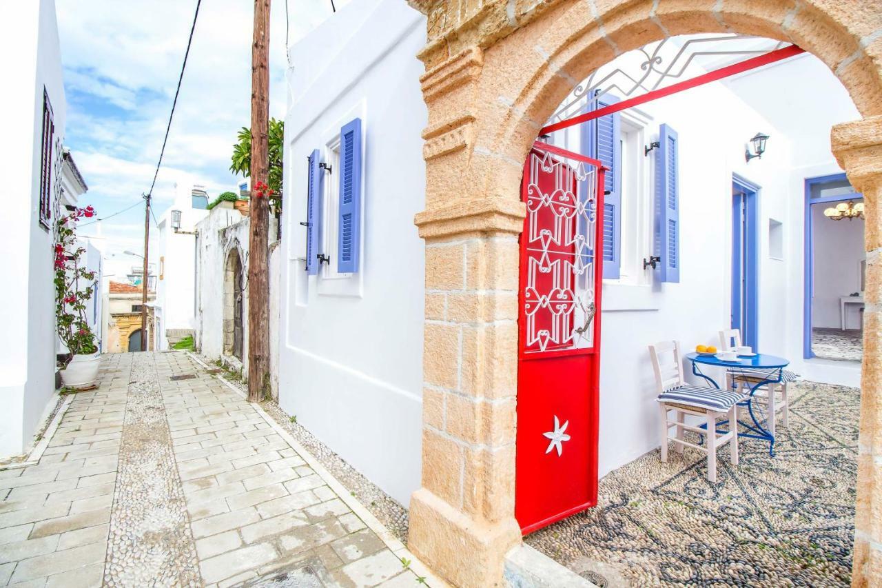 Koskinou  The Red Door In Koskinou מראה חיצוני תמונה
