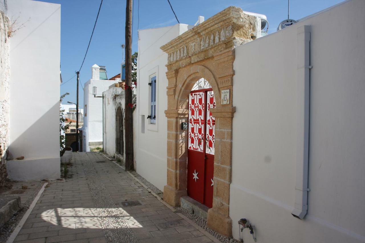 Koskinou  The Red Door In Koskinou מראה חיצוני תמונה